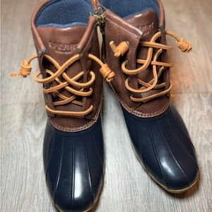 Sperry Duck Boots Size 6 NWOT